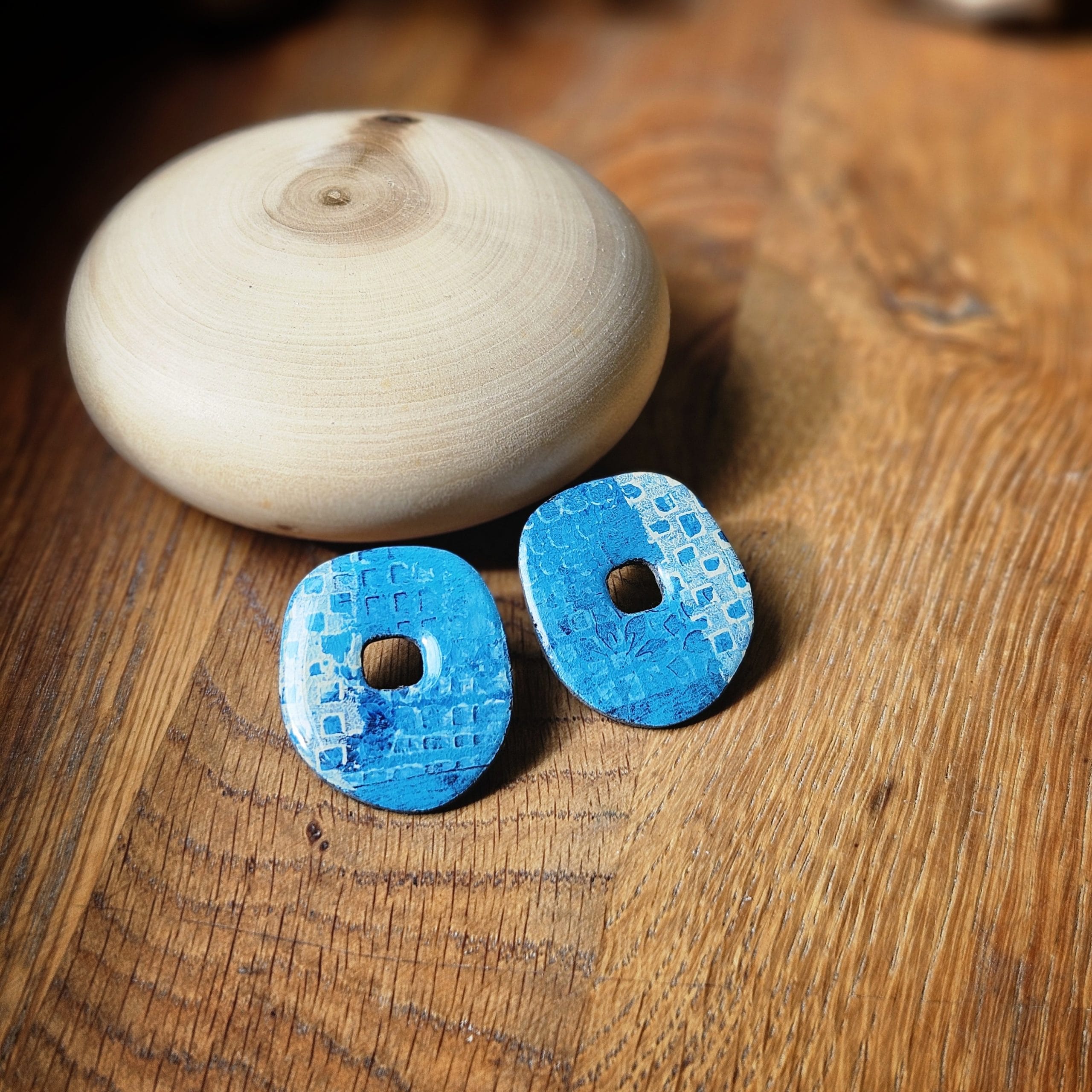 Boucles bleues contemporaines – Image 2