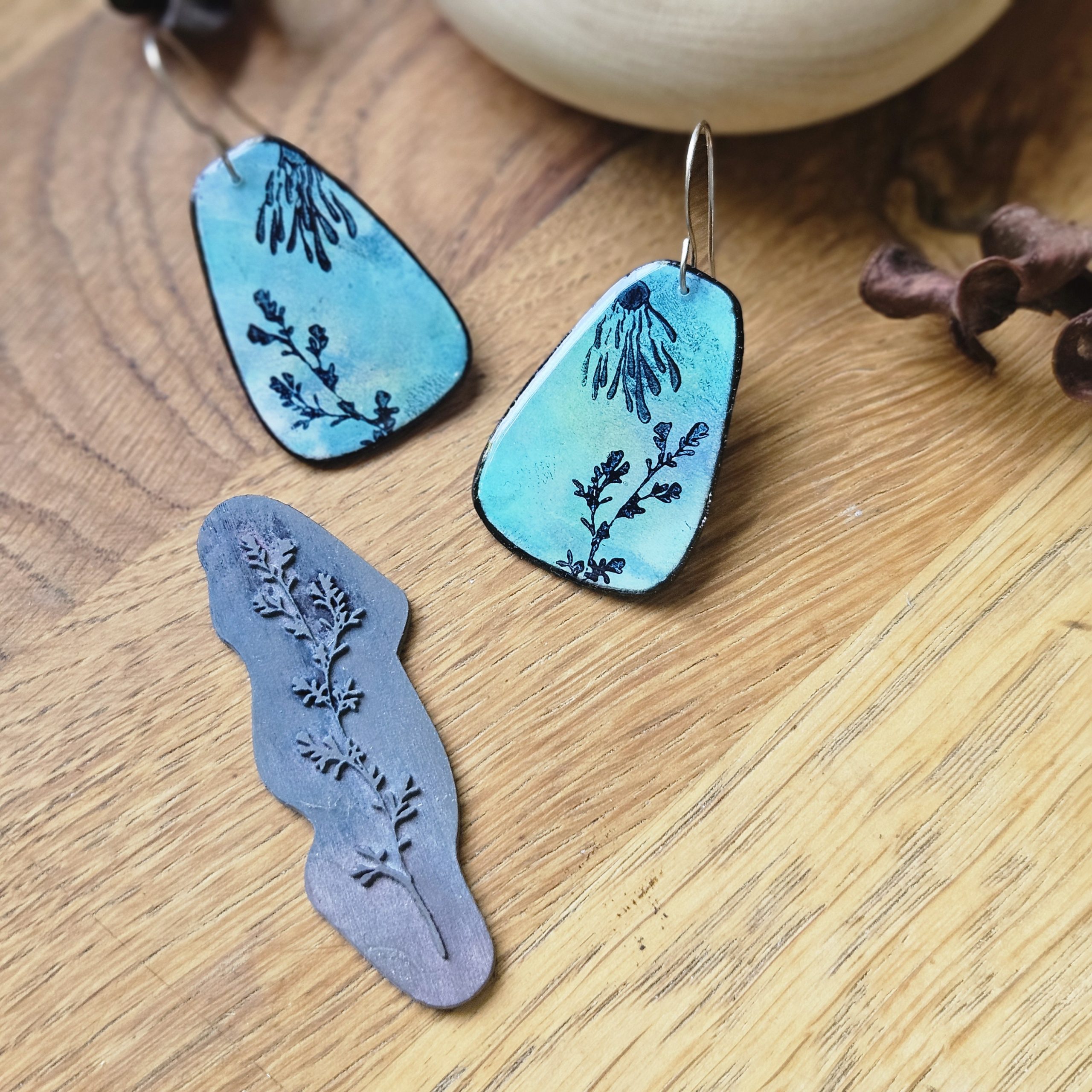 Pendant ornament made with special polymer clay stamp