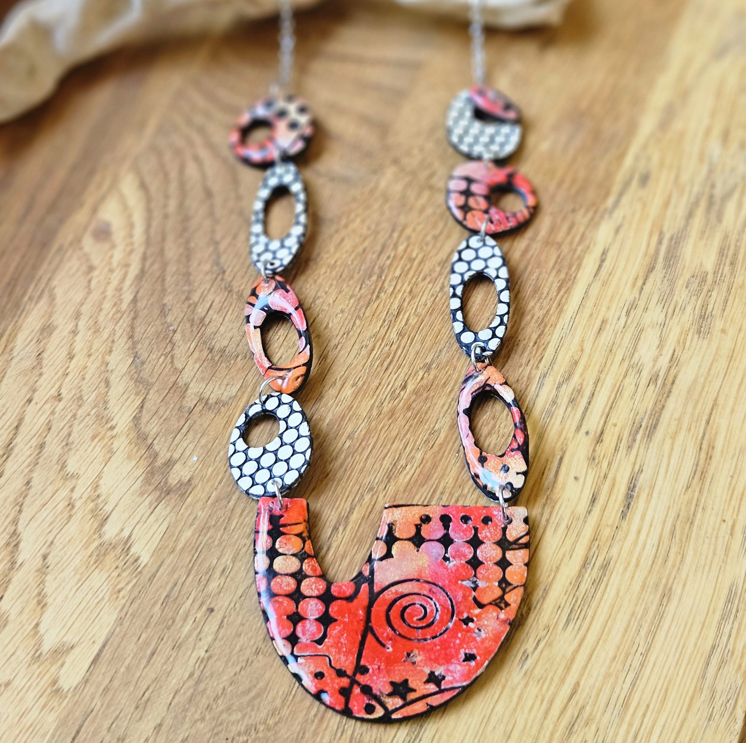 Collier Eve, bijou de créatrice – Image 3